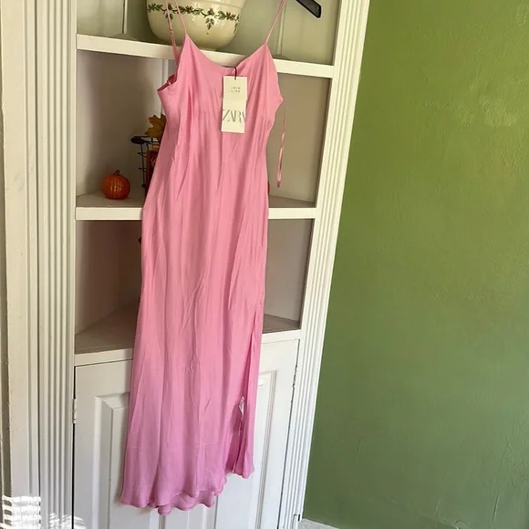 pink maxi dress zara The Viral Zara Pink & Brown Polka Dot Dress Available now to book Size Small/8